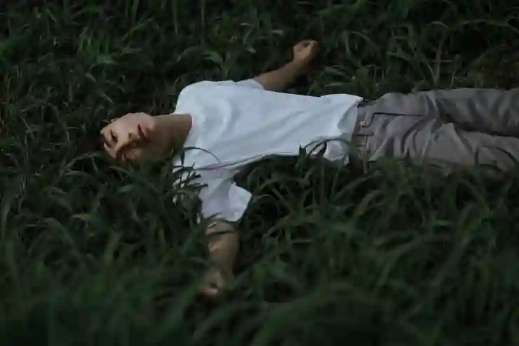 여행 중에도 멋짐을 유지하는 남자 패션 팁 알아보기