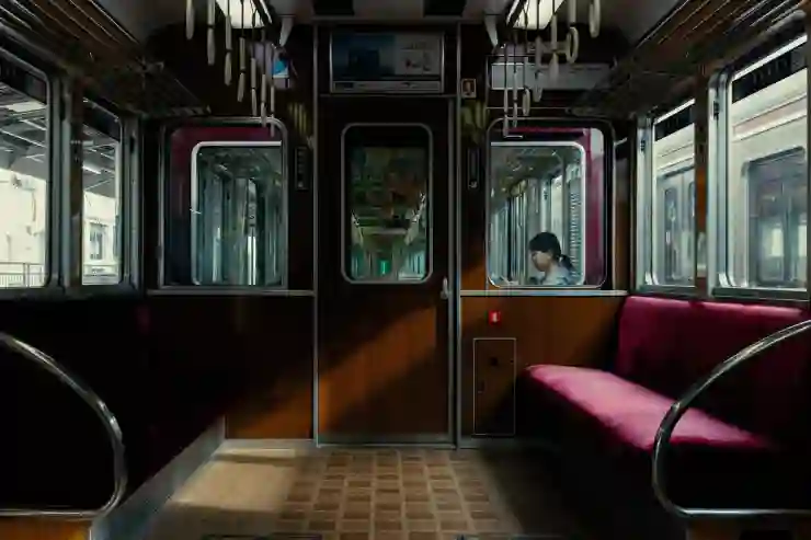 태풍 암필에 대비한 일본 여행 비행기 결항 대처법과 안전한 여행 꿀팁
